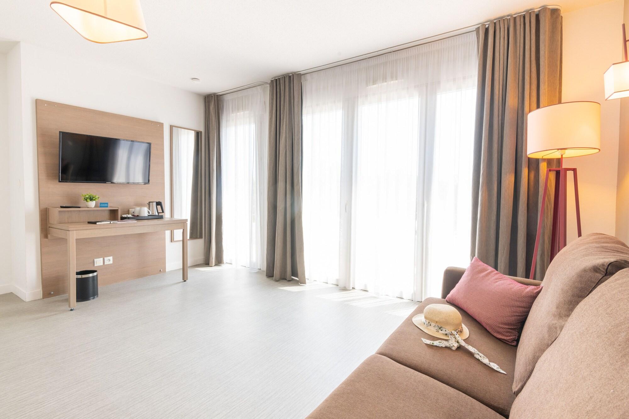 Zenitude Hotel-Residences Cannes Mandelieu Confort Eksteriør bilde